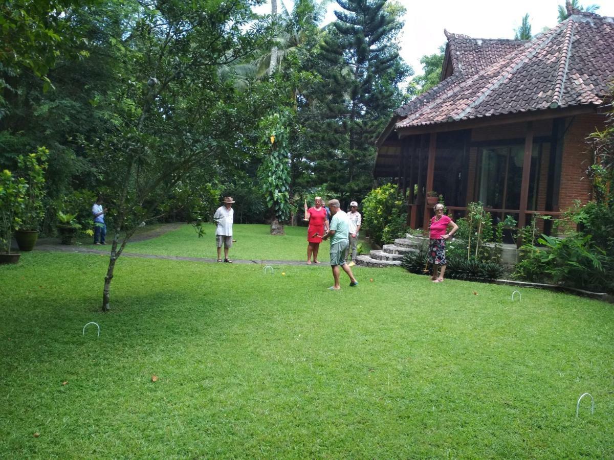 The Country House Senggigi Luaran gambar