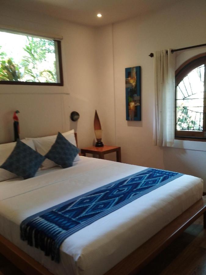 The Country House Senggigi Luaran gambar